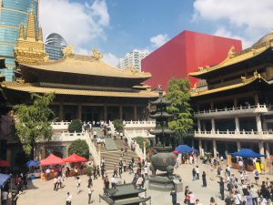 Jing'an Temple and town square in Shanghai.