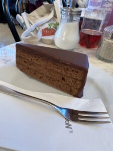 A picture of the well-known Austrian cake- Sachertorte. 