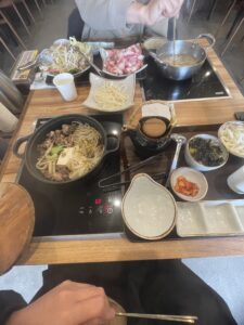 A hot pot meal near the Yonsei Campus